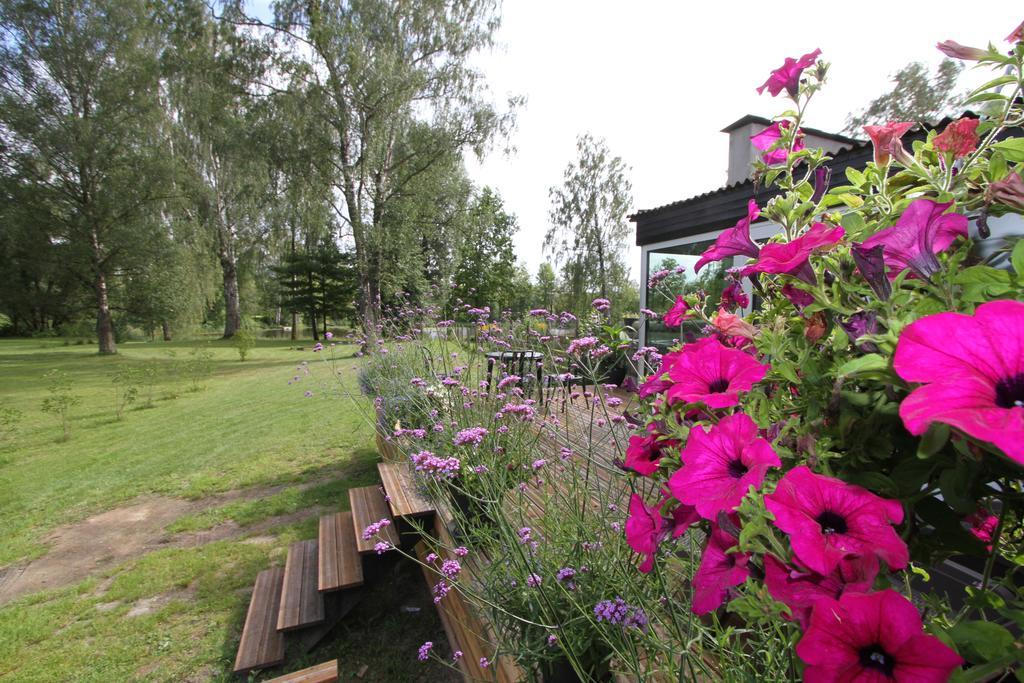 River Lodge Jelgava Exterior photo